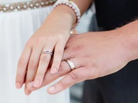 Nghiên cứu mới tiết lộ tin cực vui cho người đã kết hôn