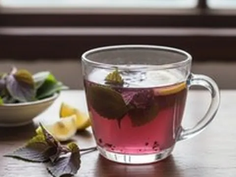 Điều gì xảy ra với cơ thể nếu uống nước gừng nấu với lá tía tô?