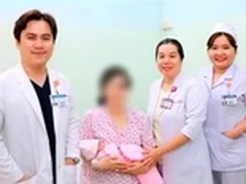 Thai phụ mang u xơ tử cung 1,1kg, bác sĩ mổ cứu mẹ con an toàn