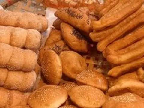 Bác sĩ chuyên khoa Nhi cảnh báo người đang ăn sáng kiểu này: Bào mòn sức khỏe, kìm hãm chiều cao