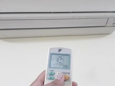 Bật điều hoà nên đóng hay mở cửa sổ? Trả lời sai bạn mất cả triệu tiền điện