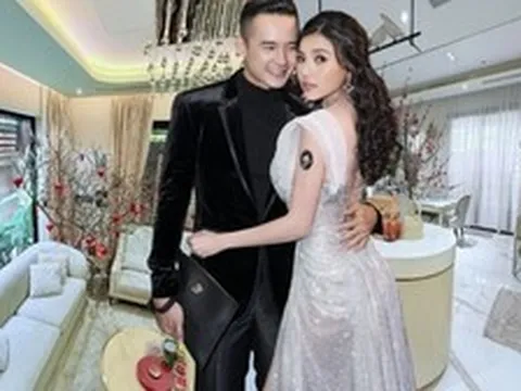 "Tra nam màn ảnh" bị dân mạng ghét cay đắng: 34 tuổi lấy vợ đẹp như hoa, sinh con quốc tịch Mỹ, ở biệt thự đỉnh như resort 5*