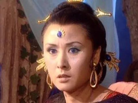 Mãng xà tinh của 'Tây du ký': Sự nghiệp rực rỡ, sáng lập cả học viện điện ảnh