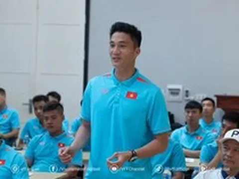 Cầu thủ lứa Thường Châu bất ngờ đi học bằng HLV ở tuổi 31: Đồng hương Công Phượng, được định giá 4,6 tỷ