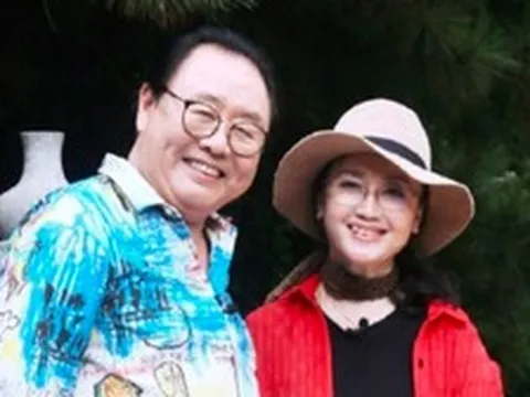 "Trư Bát Giới" Mã Đức Hoa: Viết 300 thư tay, tặng vợ nhẫn kim cương ở sân bay