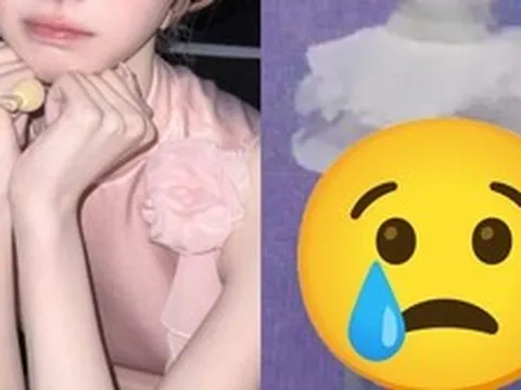 Hoảng hồn thân hình của nữ ca sĩ gầy nhất showbiz!