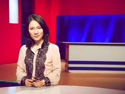 Từng làm sếp ở VTV, con gái giảng viên Bách khoa: Người phụ nữ nhiều lần bị nhầm là vợ Lại Văn Sâm