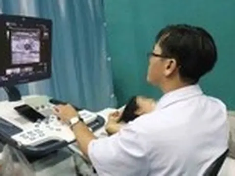 Xuất hiện nhiều u hai bên ngực, có đáng lo?