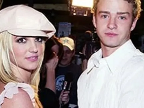 Vợ ra tối hậu thư sốc cho Justin Timberlake sau scandal ngoại tình, gã đàn ông hủy hoại Britney Spears đang bị quả báo