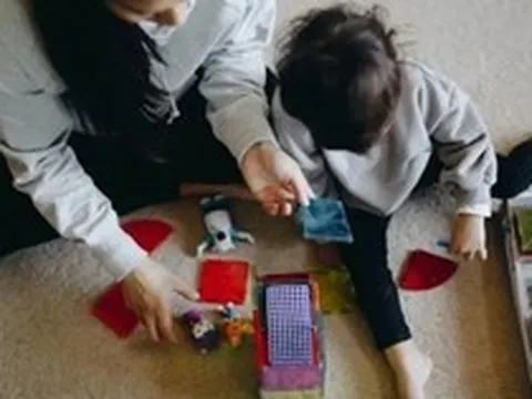 4 biểu hiện từ nhỏ chỉ ra con bạn lớn lên KIẾM TIỀN rất giỏi!