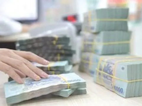 Công an kiểm tra giao dịch chuyển khoản 570 triệu đồng bất thường của 1 công ty với người phụ nữ ở Nà Hang