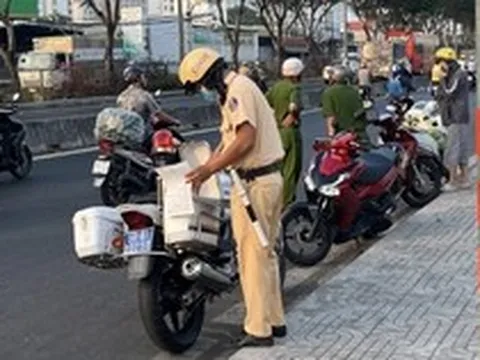 Cảnh sát giao thông ra quân xử lý nghiêm hành vi này, đã xử lý 235 trường hợp