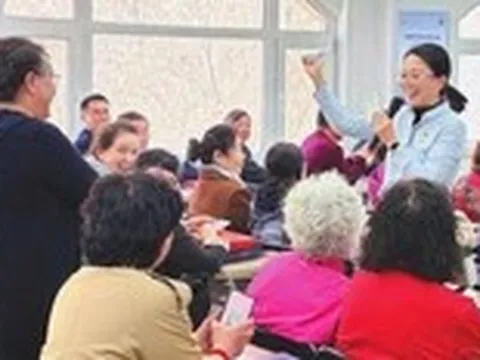 Trung Quốc mạnh tay dọn dẹp 'thần y mạng'