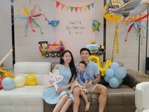 Đoàn Văn Hậu - Doãn Hải My tổ chức sinh nhật ấm áp cho con trai trong biệt thự chục tỷ, khung hình "gấo 3 visual" gây sốt