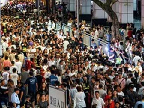 Cảnh tượng trên đường phố Trung Quốc khiến nhiều người bất ngờ, nhận xét: Không tin vào mắt mình