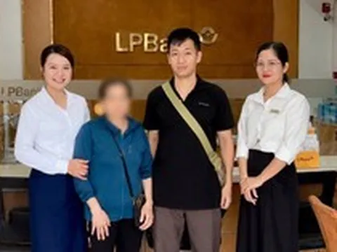 1 nữ khách hàng SN 1965 bị dừng chuyển khoản 260 triệu đồng ngay tại trụ sở của LPBank: Công an có khuyến cáo