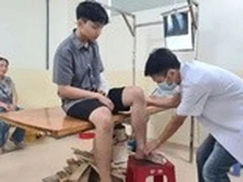 Người mẹ viết thư cảm ơn sau khi con trai thoát chết nhờ báo động đỏ liên viện