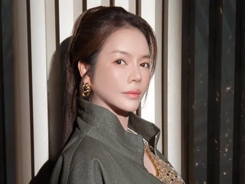 Nữ diễn viên dự Cannes nhiều bậc nhất showbiz Việt: Chi 50 tỷ và mang 43 bộ váy đi thảm đỏ