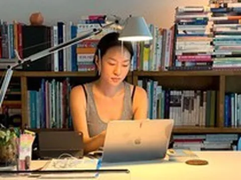 Tại sao việc đặt bàn học ngay dưới xà ngang lại là cấm kỵ?