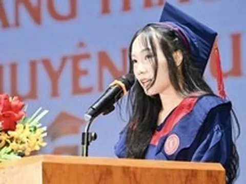 Nữ sinh Ngoại thương 'rẽ ngang' thành thủ khoa AI Bách khoa Hà Nội
