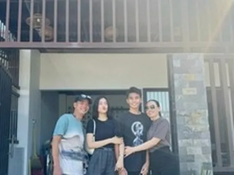 Mỹ nhân showbiz 23 tuổi "báo hiếu" bố mẹ bằng căn nhà tiền tỷ, góc nào cũng sang xịn và có gu