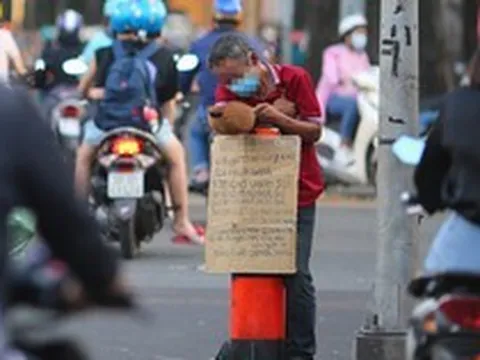 TPHCM: Vận động người dân không cho tiền người xin ăn