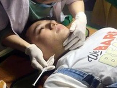 Sốc phản vệ, tử vong sau truyền chất trắng da vẫn tái diễn