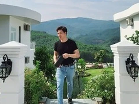 Nam diễn viên giàu nhất miền Bắc: Vợ là "thanh mai trúc mã", xây biệt thự xa xỉ như khách sạn 5 sao