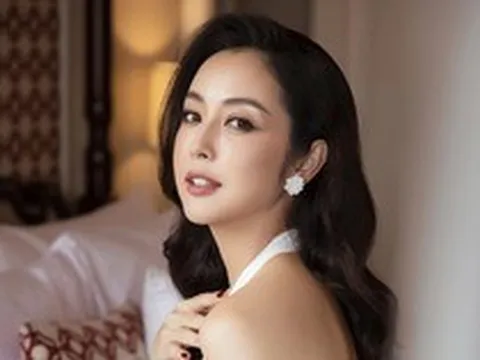 Nhắn 1 tin cho chồng cũ, Hoa hậu Jennifer Phạm được khen sao mà dạy con văn minh thế!