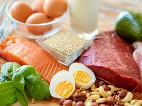 Protein thực vật hay động vật có lợi hơn cho cơ bắp và sức khỏe?