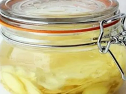 Rượu gừng có tác dụng gì? 5 lợi ích và những lưu ý quan trọng