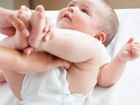 Hăm tã ở trẻ: Chăm sóc đúng từ những thói quen nhỏ