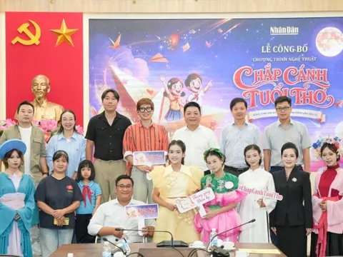 Báo Nhân Dân “Chắp cánh tuổi thơ” cho thế hệ tương lai