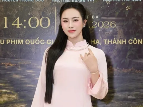 MV “Sau những ngày yêu xa”: Thử nghiệm kết hợp giữa âm nhạc thính phòng và công nghệ ảo