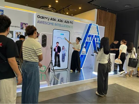 HIEUTHUHAI xuất hiện tại Meet & Greet 06/07: SUNDAYs truyền tai nhau cách săn vé cực nhanh