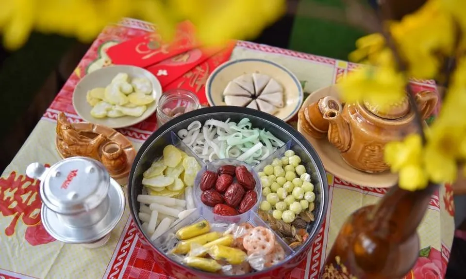 Món ăn bon miệng ngày Tết nhưng gây “áp lực” cho tụy và gan