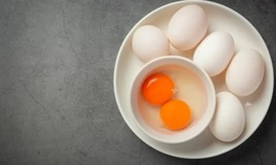 Lòng trắng trứng có thể giúp loại bỏ các hóa chất độc hại? Nghiên cứu mới tìm ra câu trả lời