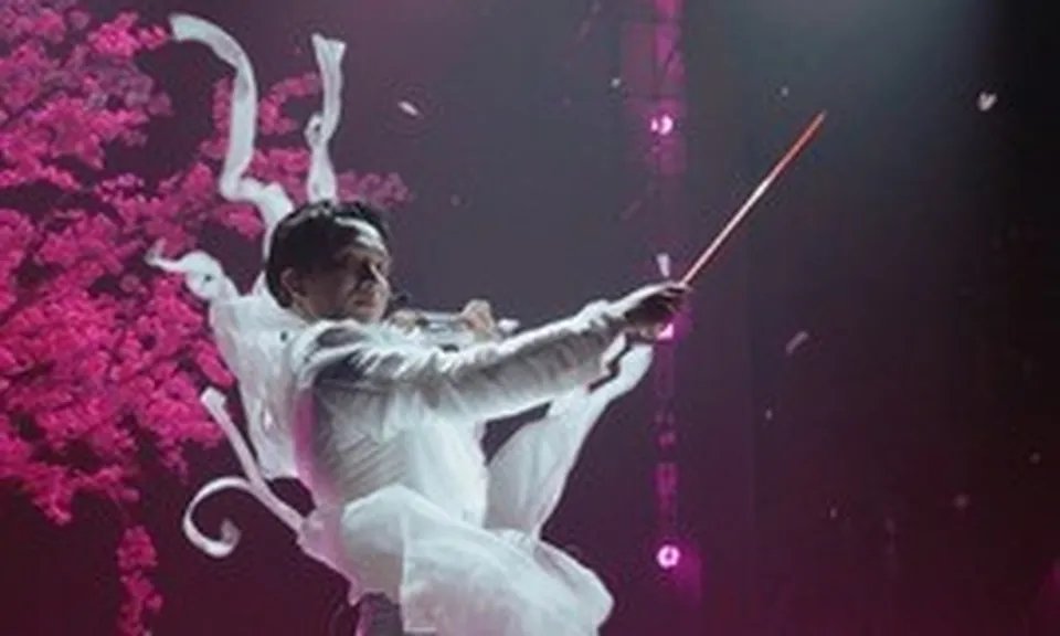 Nghệ sĩ violin khiến khán giả “nổi da gà” ở Anh trai vượt ngàn chông gai là ai?