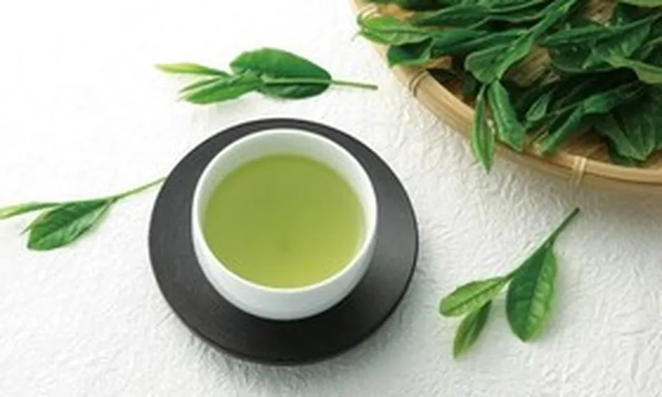 Ngày nào cũng uống một tách trà xanh, 6 tháng sau đi khám người đàn ông bất ngờ