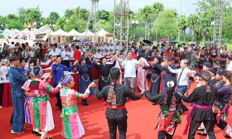 Khi văn hóa Việt được kể bằng ngôn ngữ sân khấu đương đại